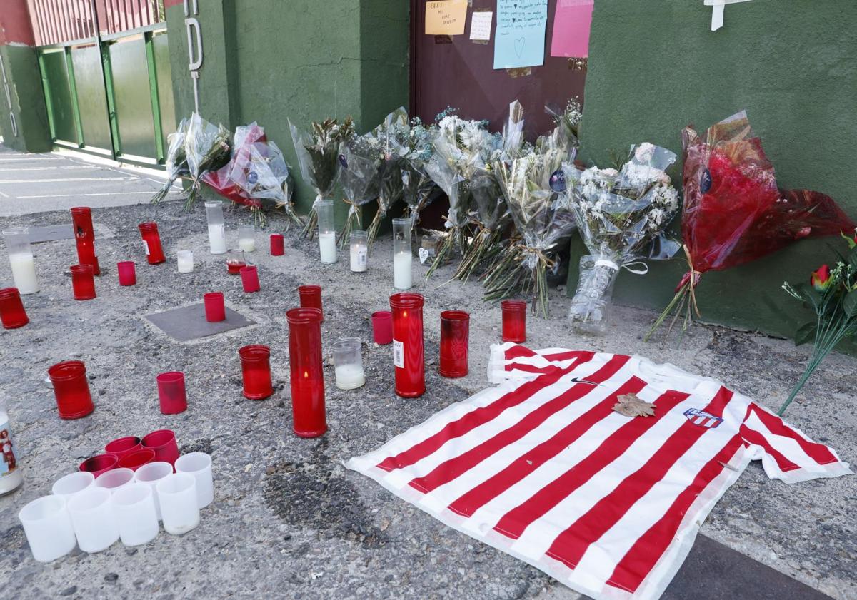 Imagen principal - Altar en memoria del pequeño asesinado en Mocejón (Toledo).