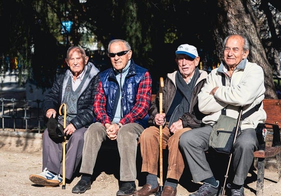 Un grupo de jubilados.