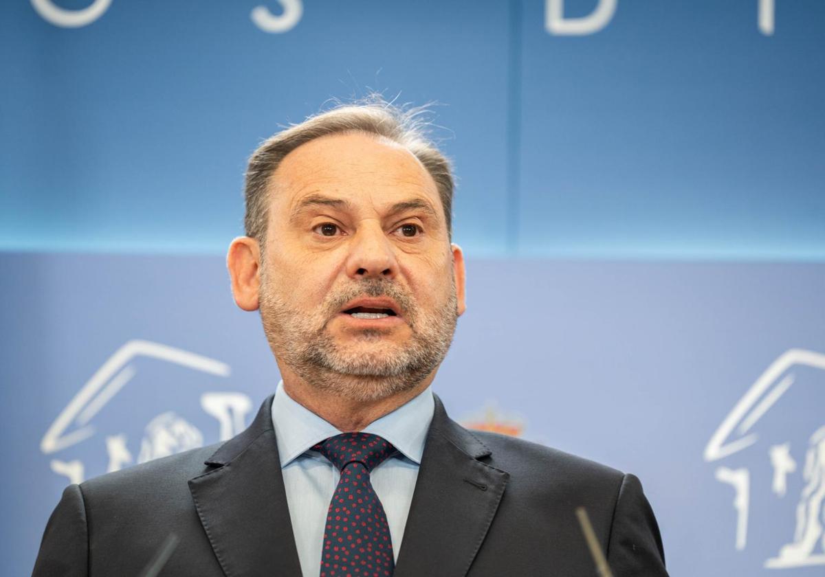 José Luis Ábalos, exministro de Transportes, en una rueda de prensa.