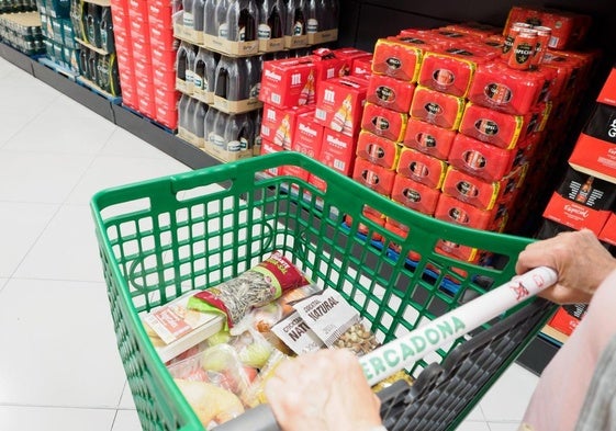 Carrito de la compra en un supermercado