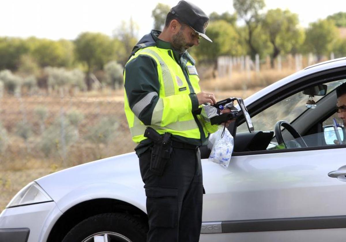 El Gobierno quiere bajar la tasa de alcohol al volante del 0,5 al 0,2 para todos los conductores