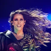 Malú durante un concierto.