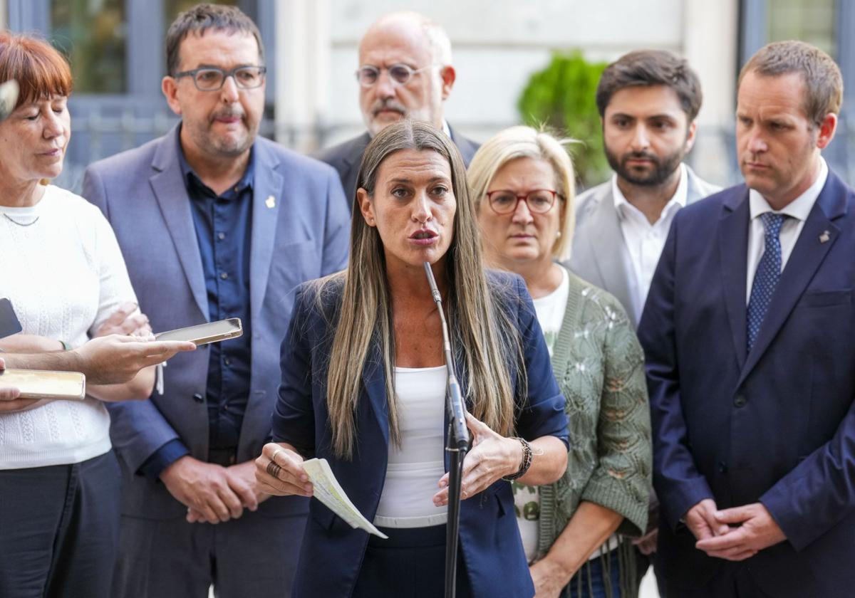 La portavoz de Junts en el Congreso, Míriam Nogueras, al dar cuenta de las objeciones de su grupo a la limitación del alquiler temporal.