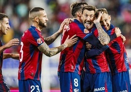 Goleada del Huesca al Córdoba para reforzar sus opciones de ascenso