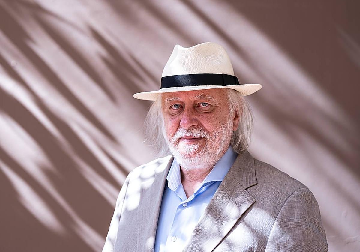 László Krasznahorkai en Marrakech.