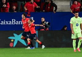 La goleada de Osasuna que baja de la nube al Barça