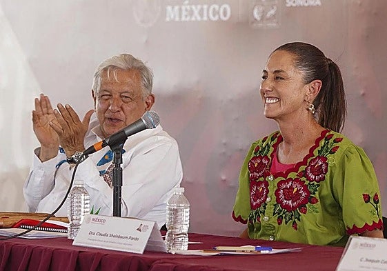 El presidente de México, Andrés Manuel López Obrador, y la presidenta electa de México, Claudia Sheinbaum.