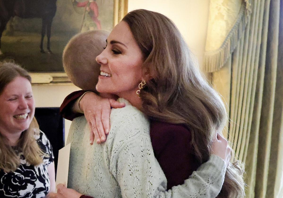 Kate Middleton, junto a la fotógrafa Liz Hatton.