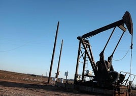 El precio del petróleo se dispara otro 4% ante posibles ataques de Israel a plataformas de Irán