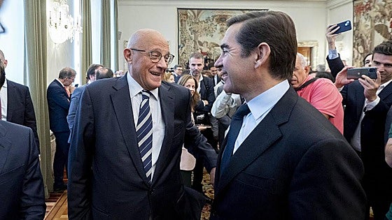 El Gobierno avisa que el calendario de la opa de BBVA a Sabadell podría alargarse a 2025