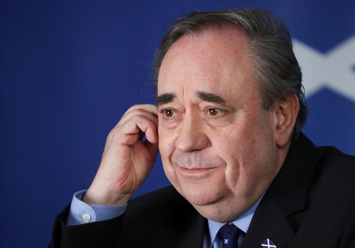 Alex Salmond comenzó a interesarse por la política en su etapa universitaria.