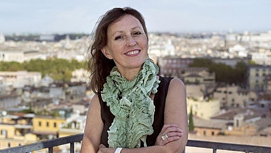 Urtasun destituye al director general de Bellas Artes, afín a Iceta, y nombra a Ángeles Albert, mano derecha de su número dos