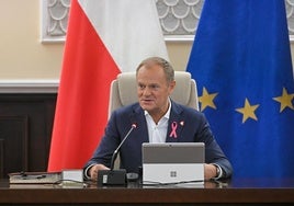 Donald Tusk durante la reunión de gobierno de este martes en Varsovia.