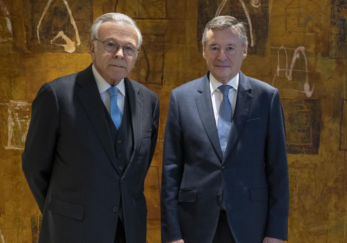 Isidro Fainé y Ángel Simón, en la presentación del plan estratégico de CriteriaCaixa, en Barcelona.