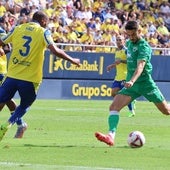 El Racing sigue imparable en Cádiz