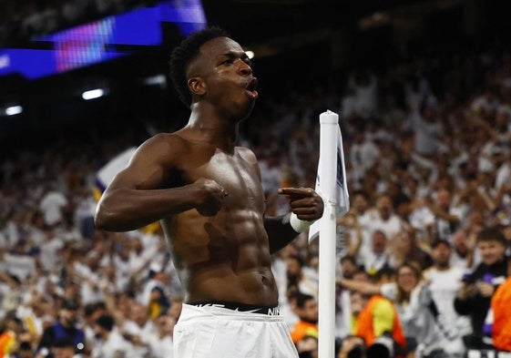 Vinicius, de la caricatura a vestirse de Pelé y ser el más decisivo de la Champions