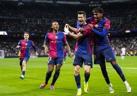 El baño del Barça al Madrid con un póker en el Bernabéu