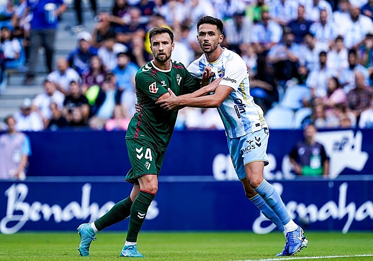 El Málaga se reencuentra con la victoria frente al Eibar