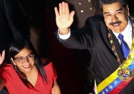 Nicolás Maduro y Delcy Rodríguez