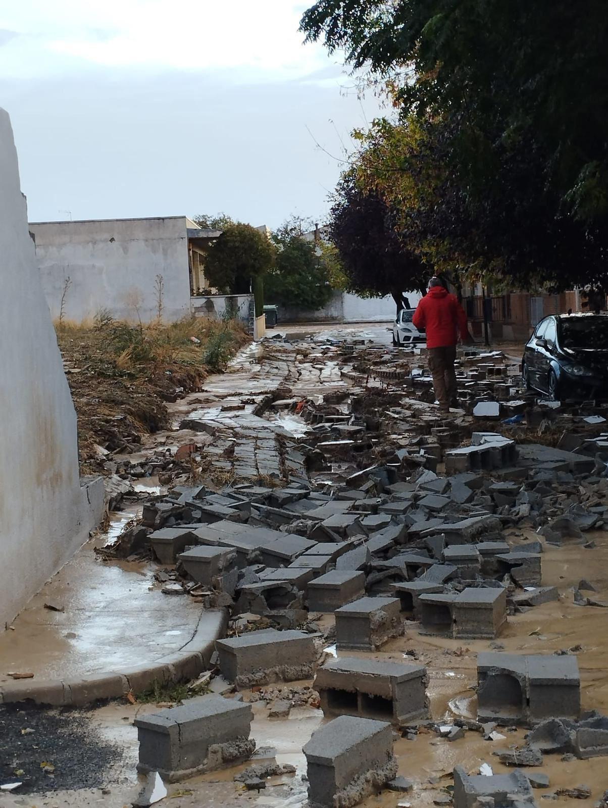 Restos de una casa que se ha desplomado en Guadahortuna (Granada).