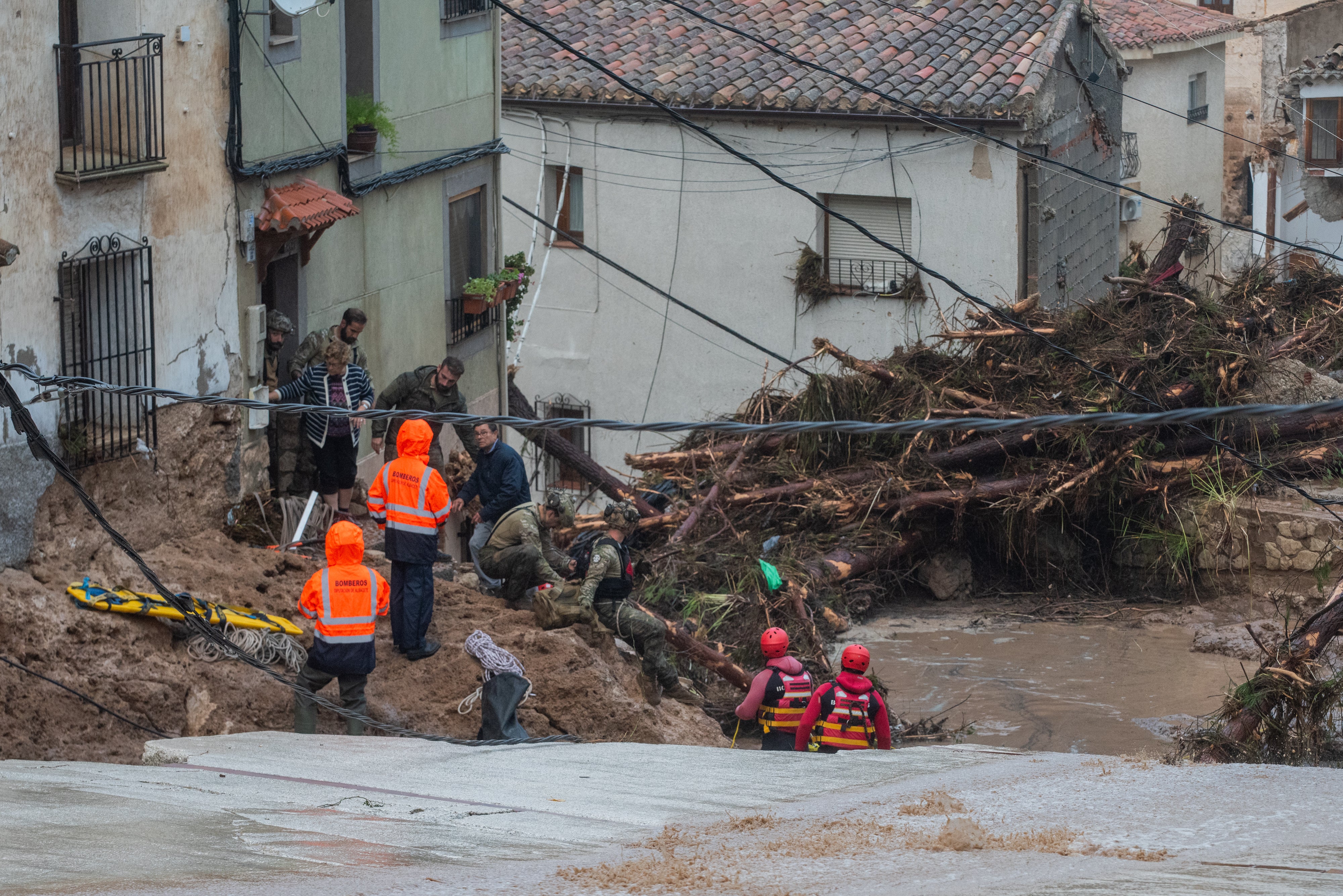 La DANA más destructiva del siglo deja al menos 51 muertos en Valencia