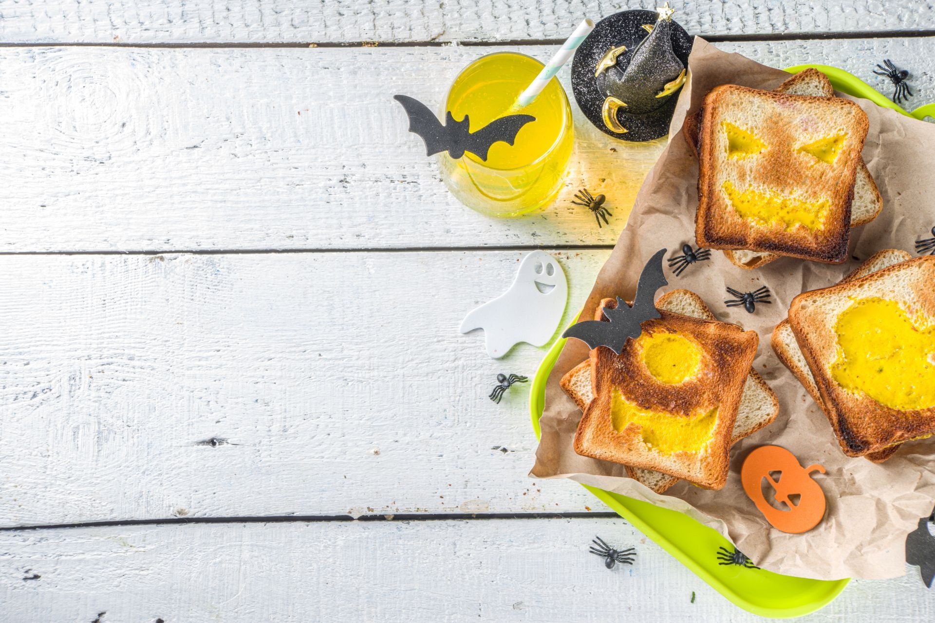 Sandwiches de tortilla francesa.