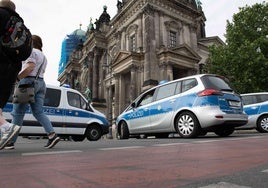 Coches patrulla de la Policía alemana.