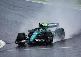 Fernando Alonso rueda en Interlagos