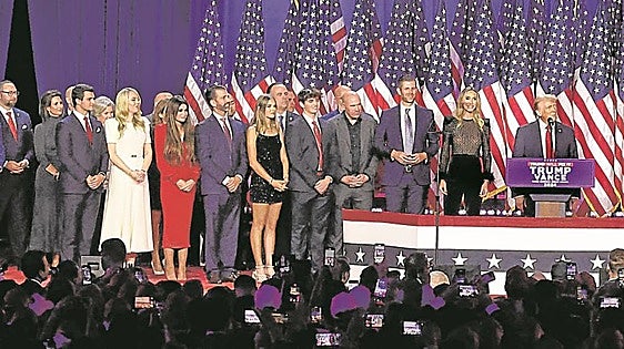 La lucha sin reglas entra en la foto del triunfo