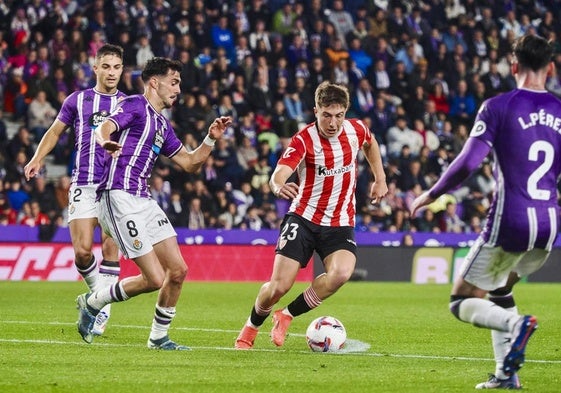 Guruzeta rescata un empate agónico para el Athletic en Valladolid