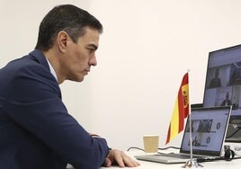 Pedro Sánchez preside telemáticamente el comité de seguimiento de la crisis de la DANA.