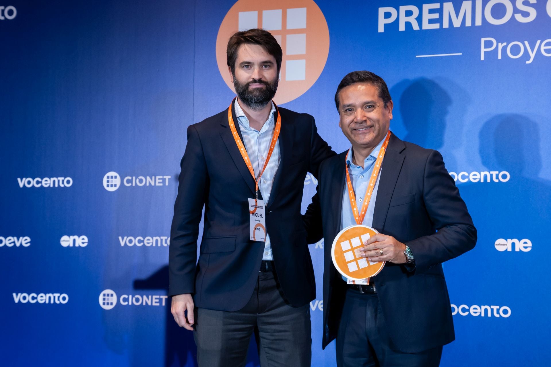 Finalistas y premiados de la cuarta edición de los Premios CIONET Vocento.