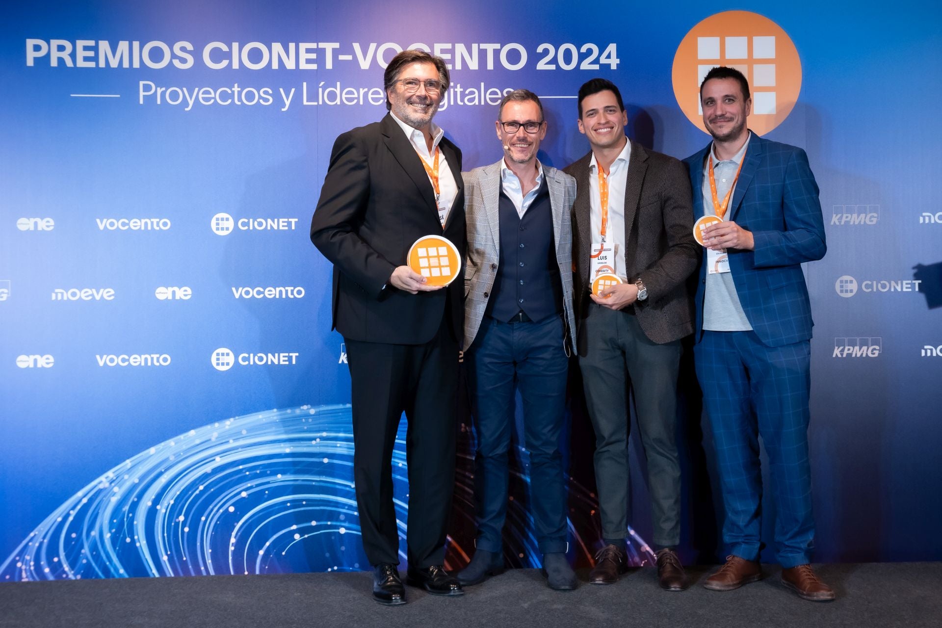 Finalistas y premiados de la cuarta edición de los Premios CIONET Vocento.