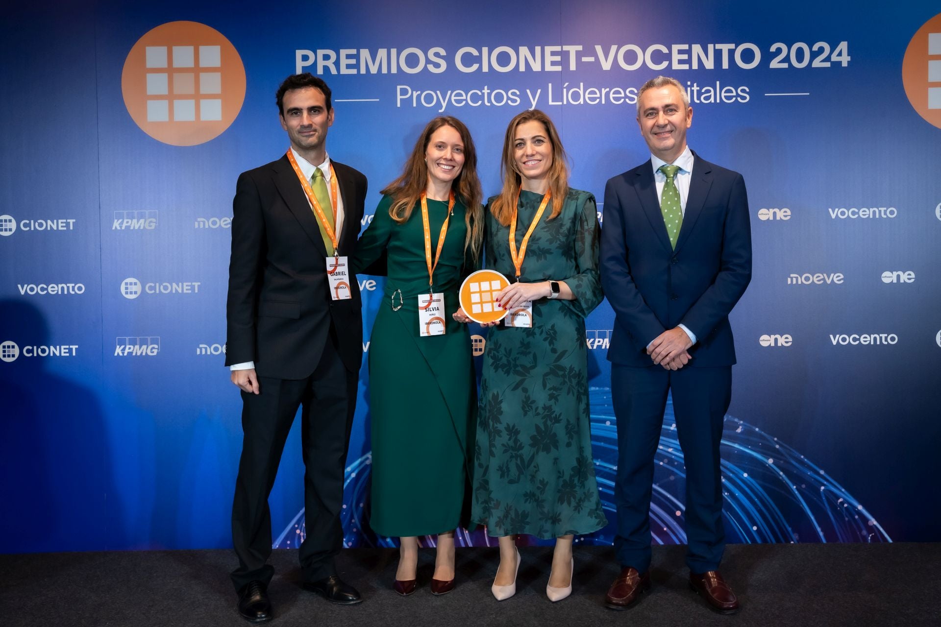 Finalistas y premiados de la cuarta edición de los Premios CIONET Vocento.