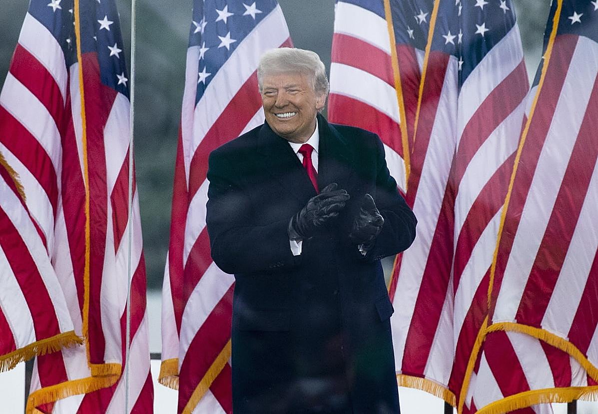 Trump no tendrá que responder ante la justicia por el asalto al Capitolio.