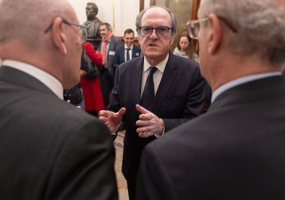 El defensor del pueblo, Ángel Gabilondo, en el Congreso de los Diputados