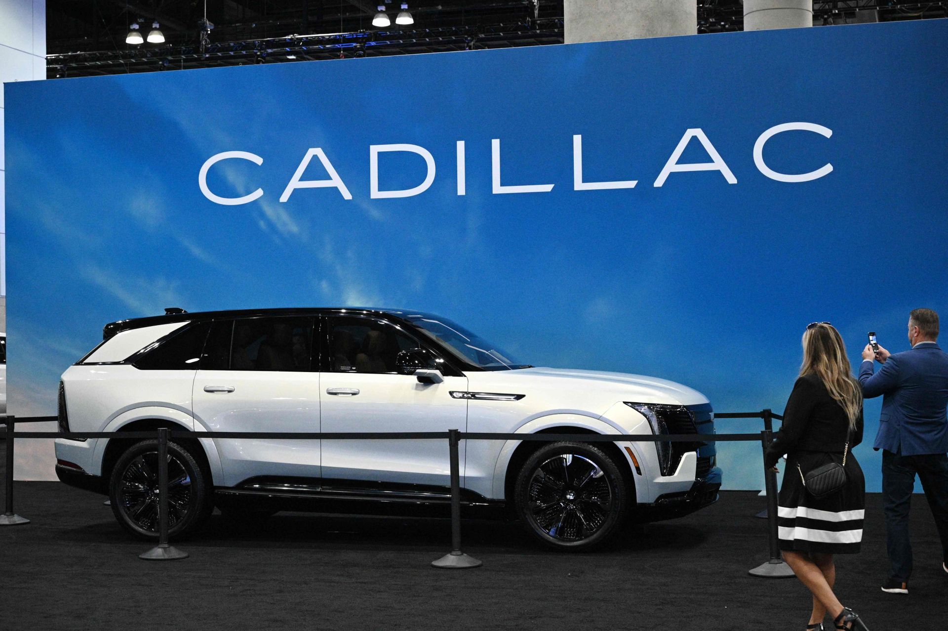 Uno de los vehículos expuestos por la firma Cadillac durante el reciente Salón del Automóvil de Los Ángeles.