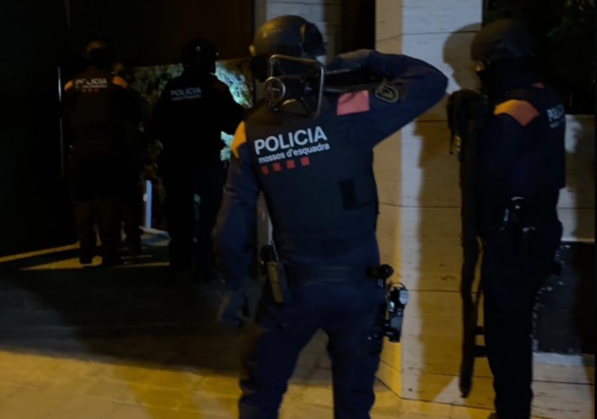 Imagen de la operación de los Mossos d'esquadra.