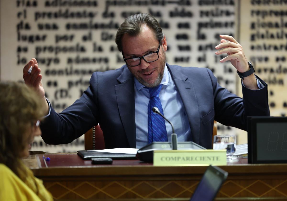 El ministro Óscar Puente, durante su comparecencia en el Senado.