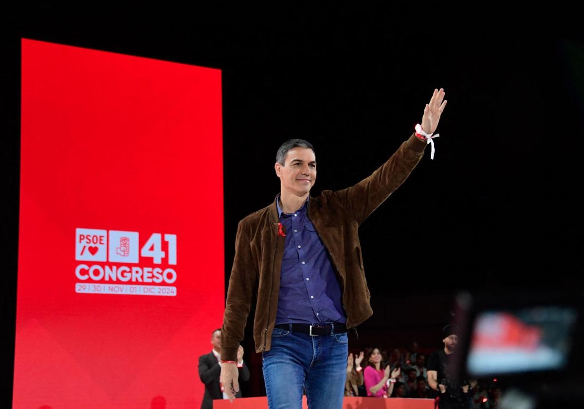 El presidente del Gobierno, Pedro Sánchez, en el 41 Congreso Federal del PSOE reunido en Sevilla.