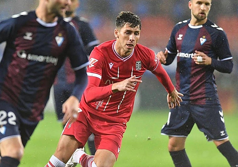 El Cartagena pierde en su visita a Eibar y sigue de farolillo rojo