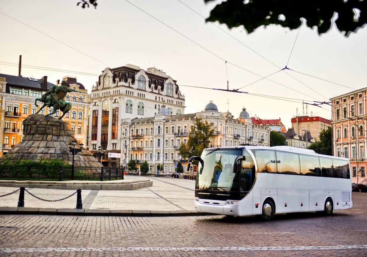 Se considera necesario apoyar unas mejores condiciones laborales y sociales para los conductores de autobuses