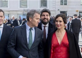 Alberto Núñez Feijóo e Isabel Díaz Ayuso en la celebración del Día de la Constitución