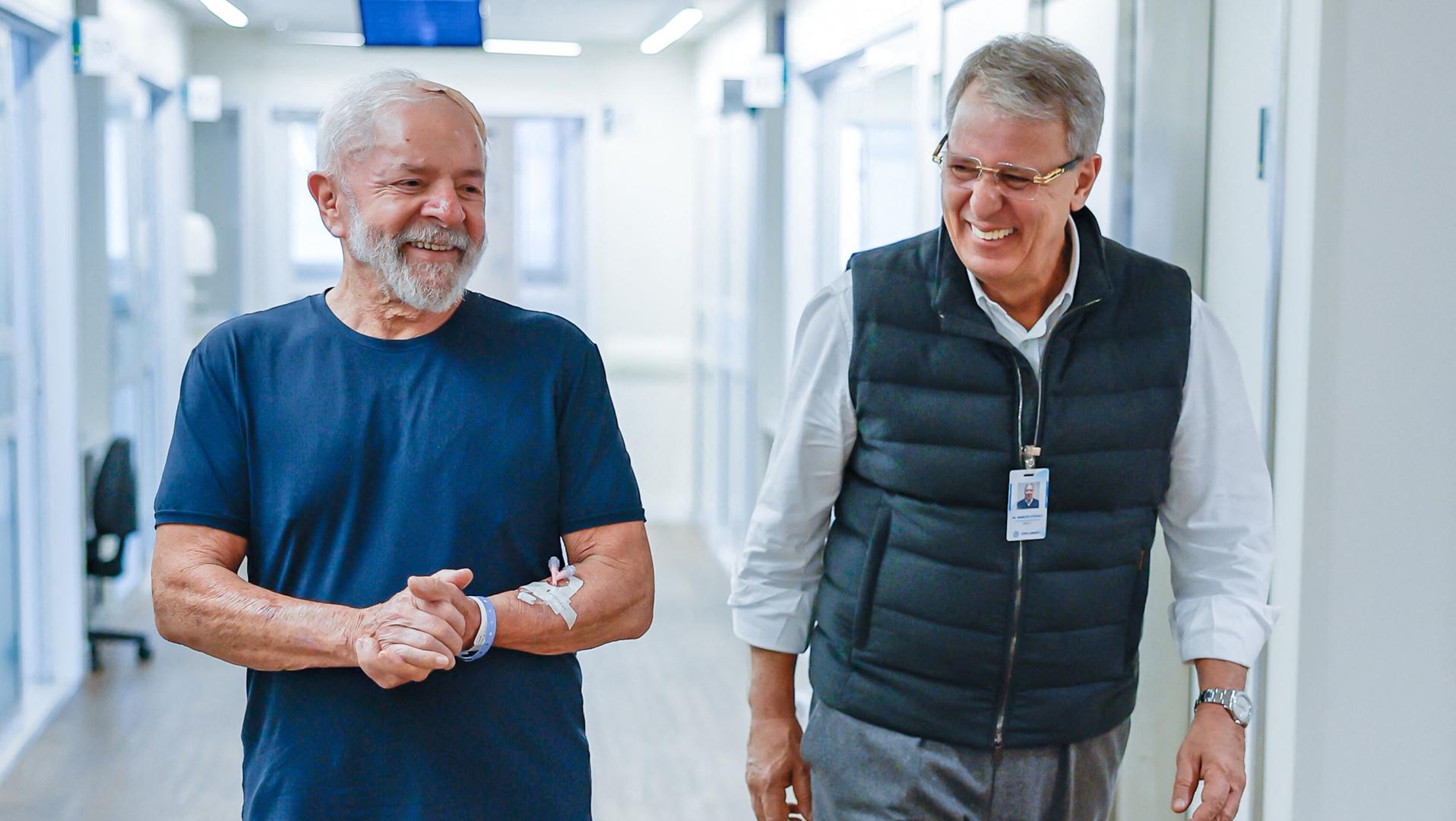Lula, kafa içi kanama nedeniyle acil ameliyata girdikten sonra kendini “güçlü” hissettiğini iddia etti