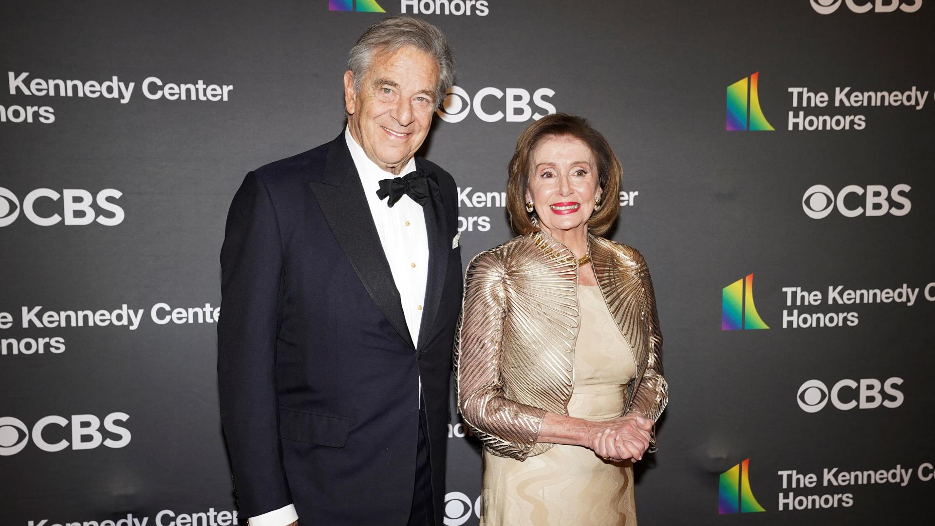 Nancy Pelosi kalçasından sakatlandı ve Lüksemburg'da hastaneye kaldırıldı