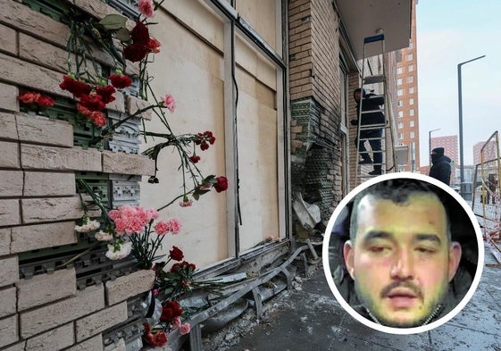 Varias flores cuelgan de los agujeros dejados en la fachada de un edificio por la detonación de la bomba que mató a dos militares en Moscú. A la derecha, Akhmad Kurbanov, detenido por el atentado.