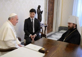 El Papa Francisco recibió a Hilarion Alfeyev en 2013.