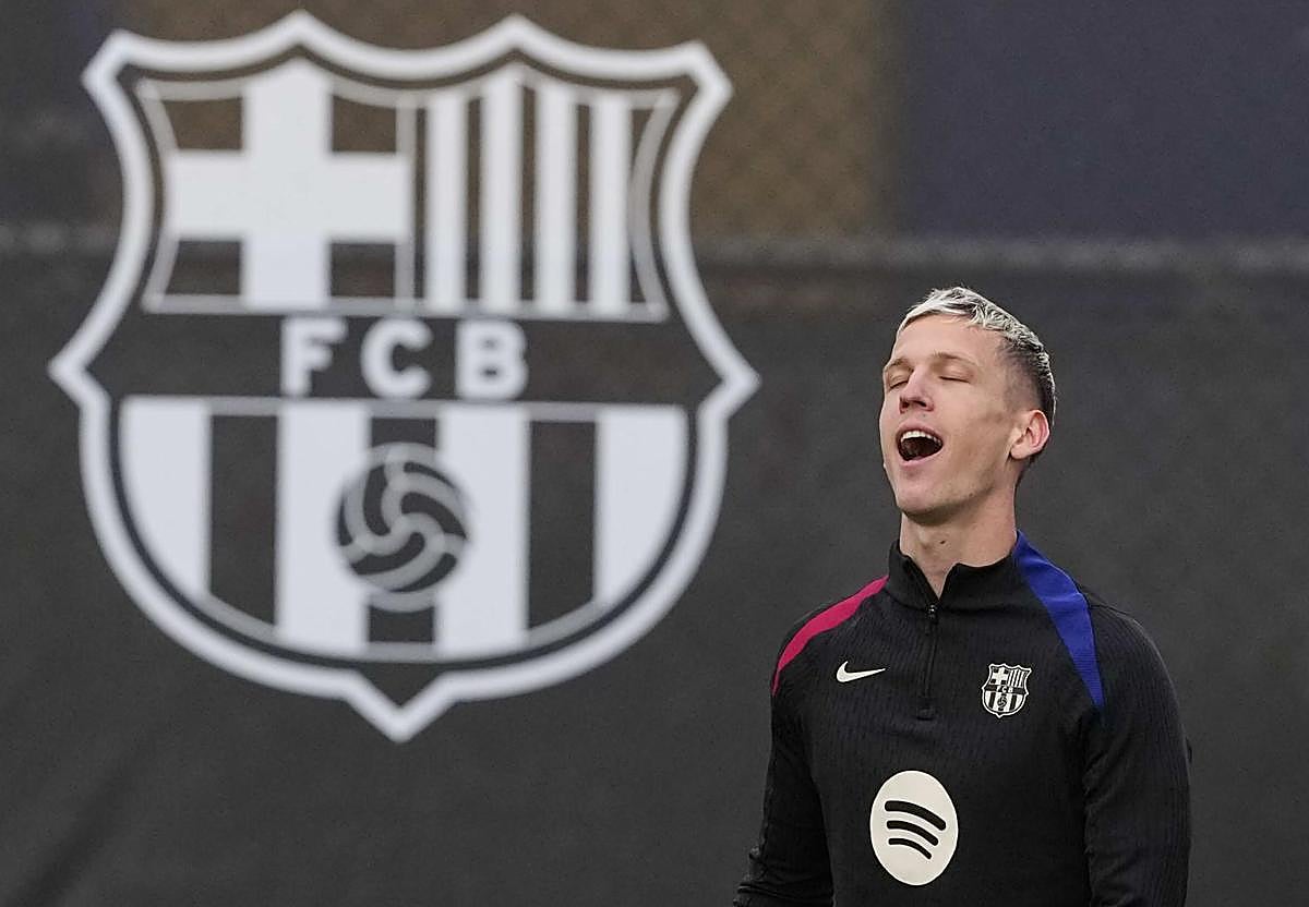 Dani Olmo, durante un entrenamiento del Barça.