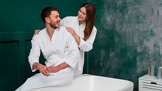 No sabías que lo necesitabas, pero no podrás vivir sin él: descubre este cubo calientatoallas