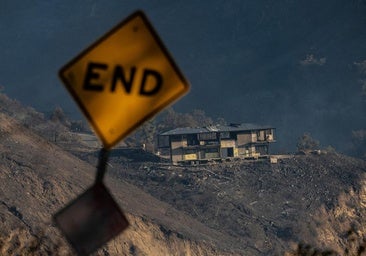 Los incendios agotan el agua en Los Ángeles